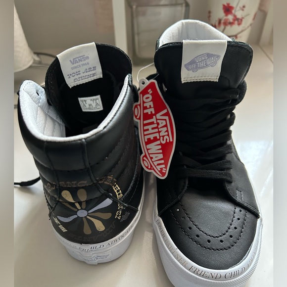 NWT - Vans Divine Collection - Picture 5 of 5